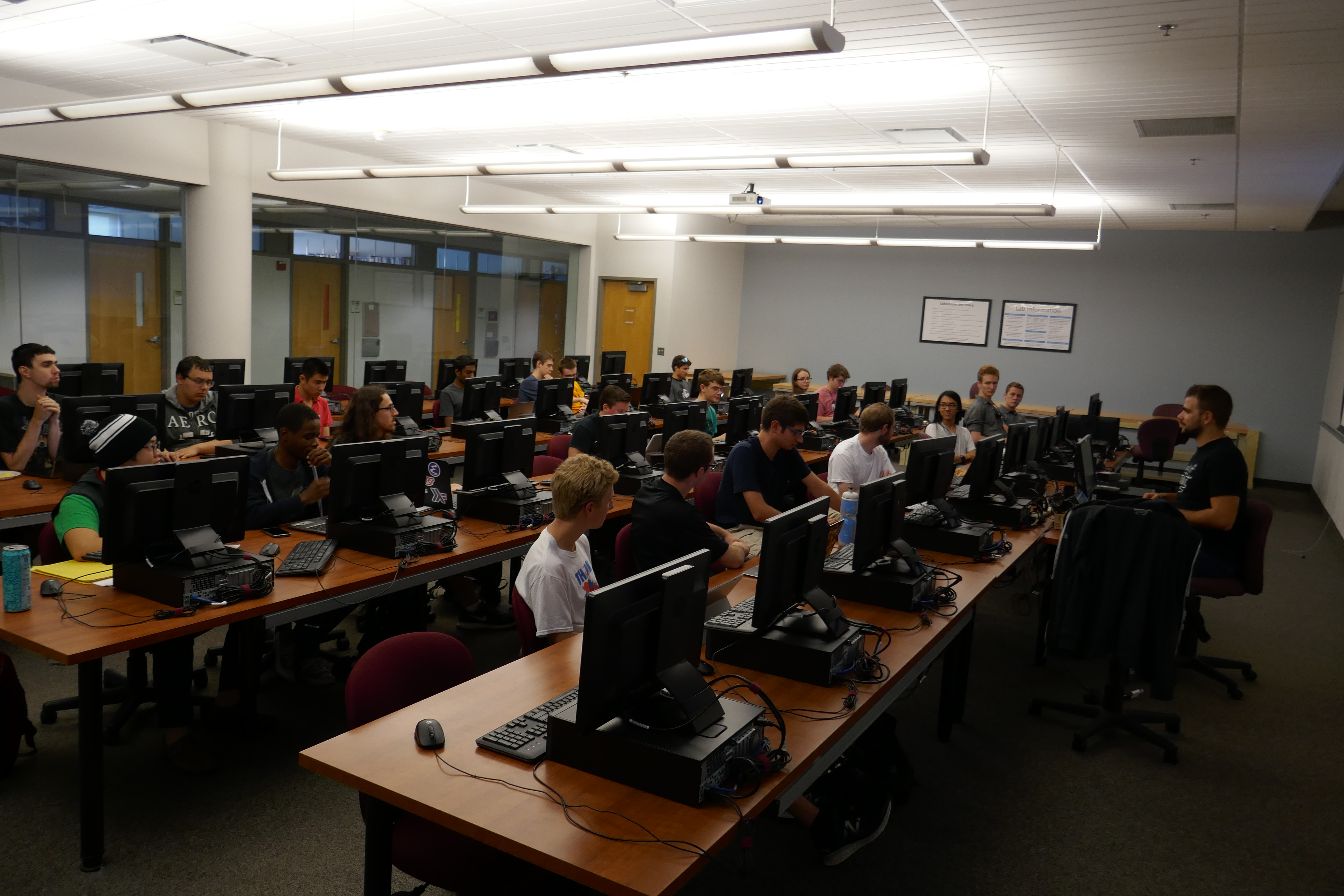 RIT Linux Users Group (RITlug)  Maker Picture